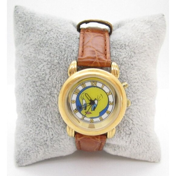 Women's Armitron Tweety Bird Backligth Quartz WR Analog 29mm Causal Watch (F116) - Picture 1 of 9